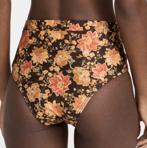 MINKPINK - Emilia High Waisted Bottoms - Picture 5 of 16